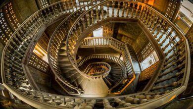 كل وســائل الإعلامية العربية تنشر الخبر و الفيديو لأول مرة كشف حقيقة أكبر قصر للجن قصر الجن