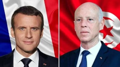 خلال مكالمة هاتفيّة مع ماكرون .. قيس سعيد بعكس الهجوم kais saiid et macron