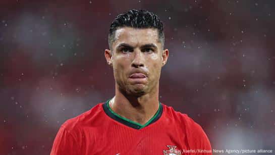 تدوينة للنجم البرتغالي كريستيانو رونالدو واعلام جديد يتصدر كل المواقع cristiano ronaldo